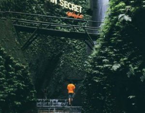 Aan Secret Waterfall Klungkung