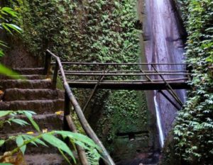 Aan Secret Waterfall Klungkung