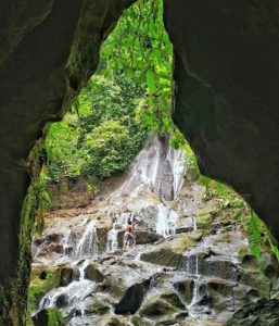 Air Terjun Goa Giri Campuhan