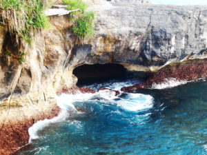 Batu Melawang Nusa Ceningan