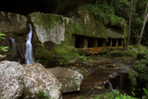 Candi Tebing Tegallinggah Blahbatuh
