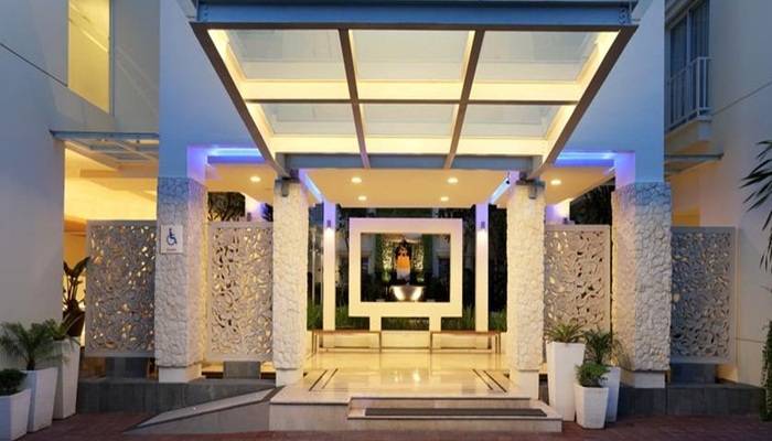 Hotel Holiday Inn Express Kuta Square