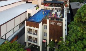 Hotel J4 Legian