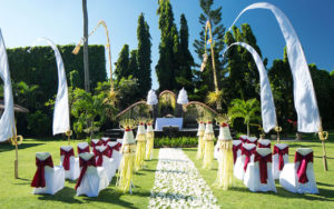 Paket Wedding White Rose Kuta