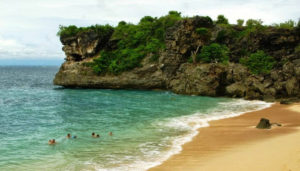 Pantai Bias Putih Karangasem