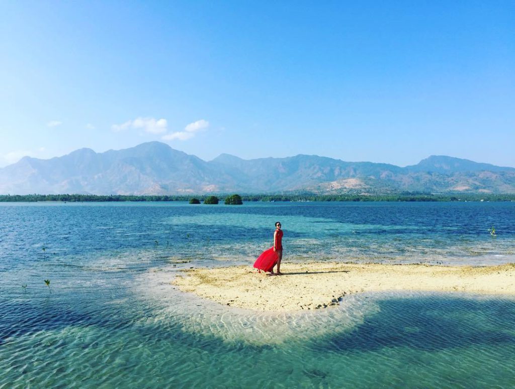 Pantai Gili Putih Sumberkima