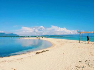 Pantai Gili Putih Sumberkima