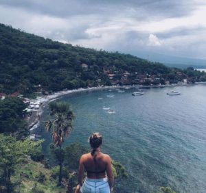 sunset point di Pantai Jemeluk Karangasem