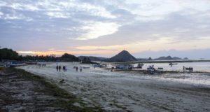 Pantai Kuta Lombok