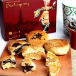 Pia Legong Khas Bali