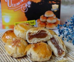 Pia Uluwatu Khas Bali