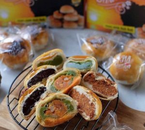 Pia Uluwatu Khas Bali