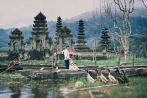 Prewedding di Danau Tamblingan Bedugul