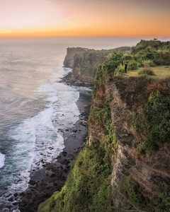 Puncak karang boma pecatu