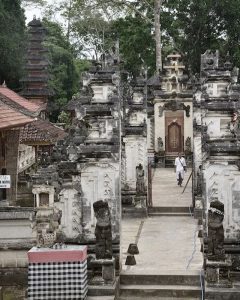 Pura Puncak Mundi Nusa Penida