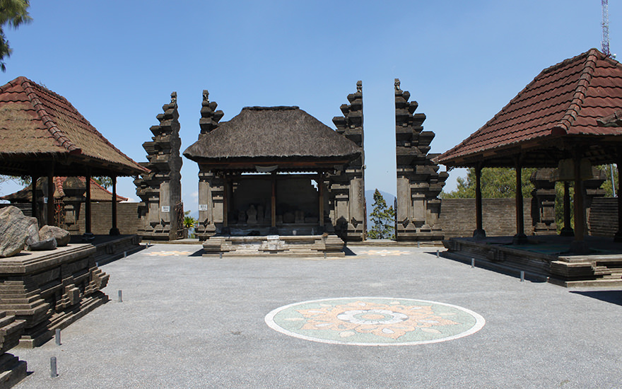 Pura Puncak Penulisan Bali