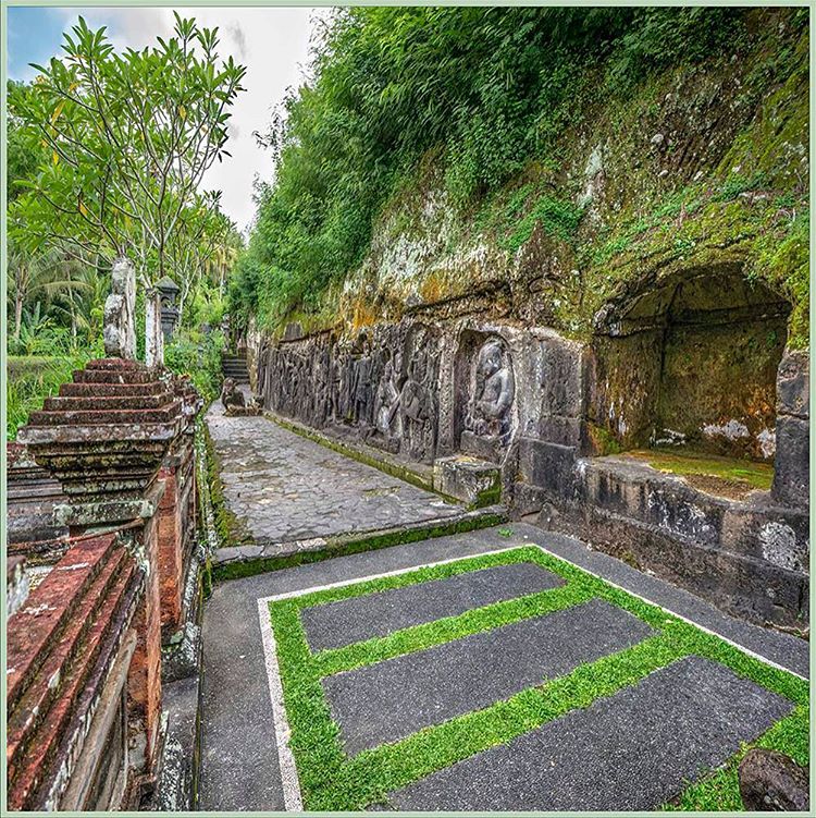 Relief Yeh Pulu Gianyar