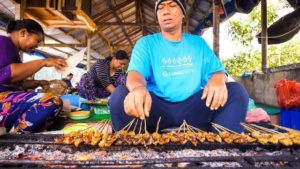 Sate Babi Bumbu Kacang