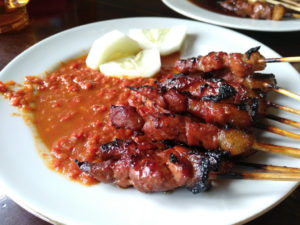 sate plecing khas Bali