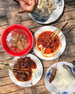 sate plecing khas Bali