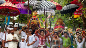 sistem kasta masyarakat Bali