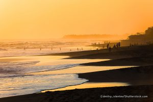 Sunset di Pantai Berawa Canggu Bali