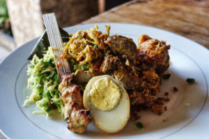 Transit di Bandara Ngurah Rai Bali