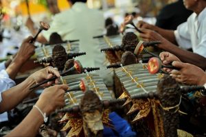 gamelan bali
