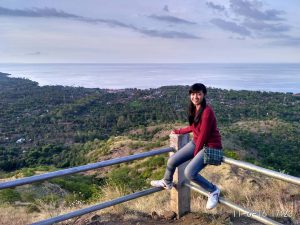 kawasan wisata bukit batu kursi