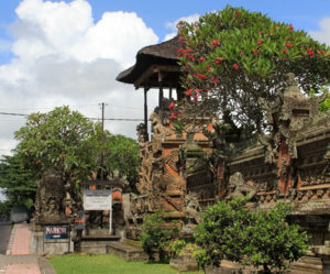 pura desa puseh dan pura dalem