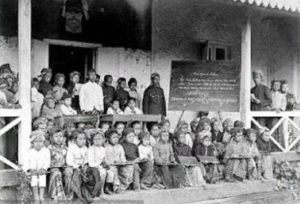 sekolah tertua di Bali