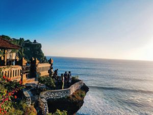 tips liburan ke pura di Bali