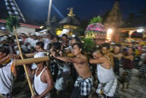 tradisi perang jempana